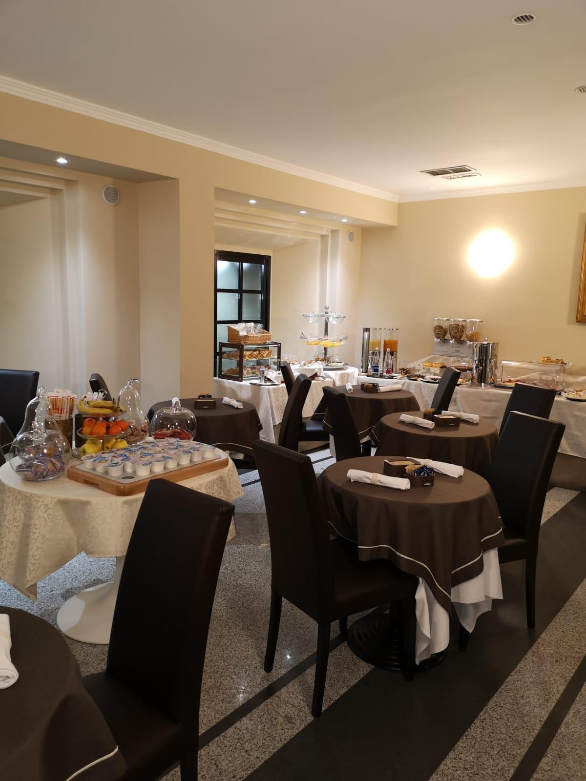 Hotel Valentino Du Parc Torino Kültér fotó