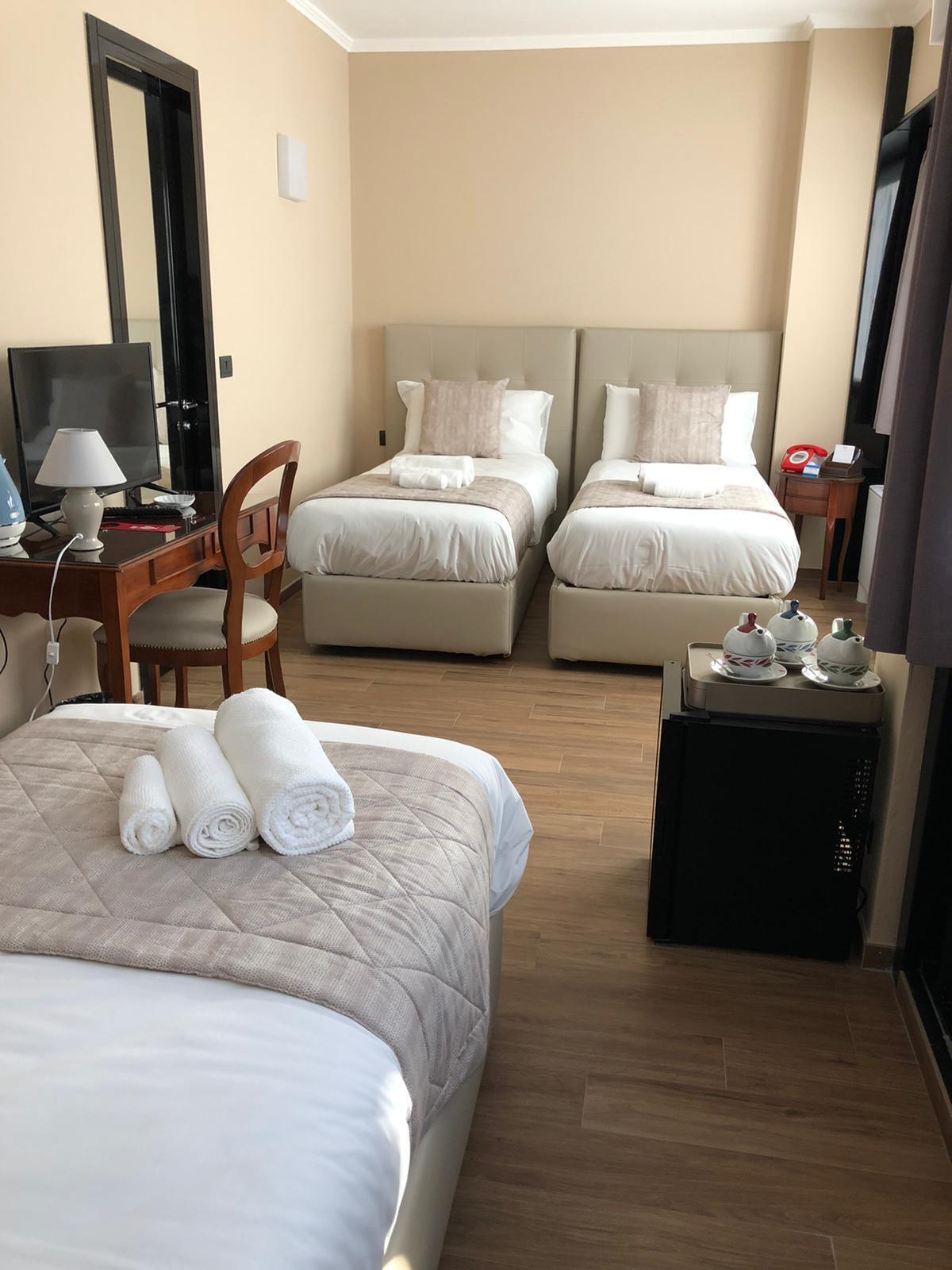 Hotel Valentino Du Parc Torino Szoba fotó